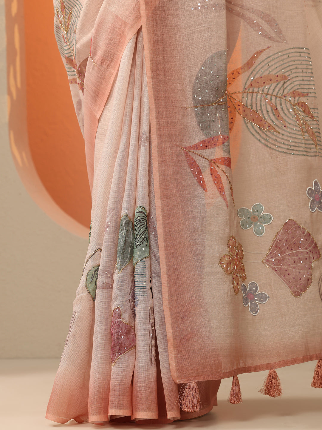 Peach Printed Silk Blend Saree With Unstitched Blouse Piece