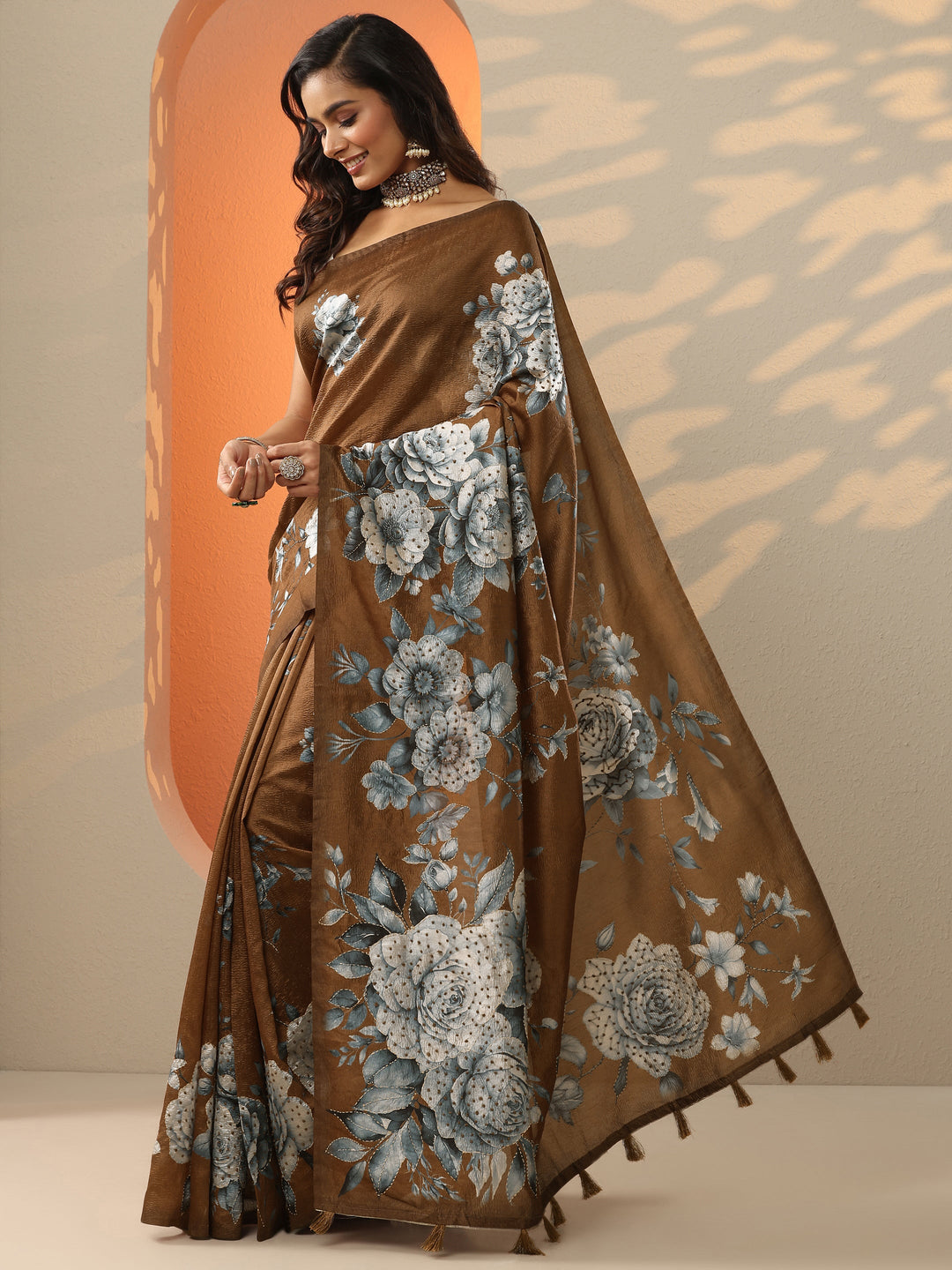 Brown Embellished Silk Blend Saree With Unstitched Blouse Piece