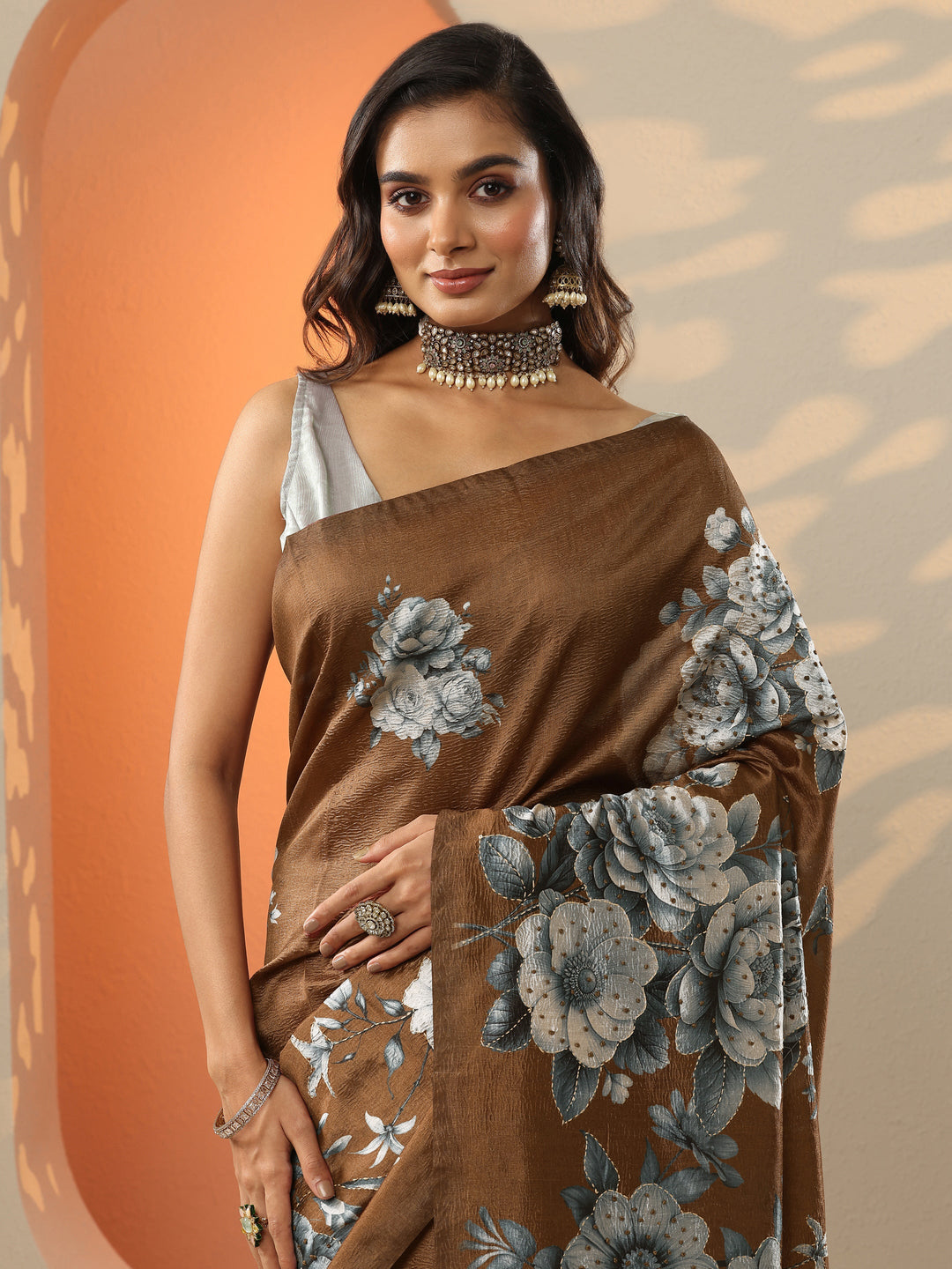 Brown Embellished Silk Blend Saree With Unstitched Blouse Piece