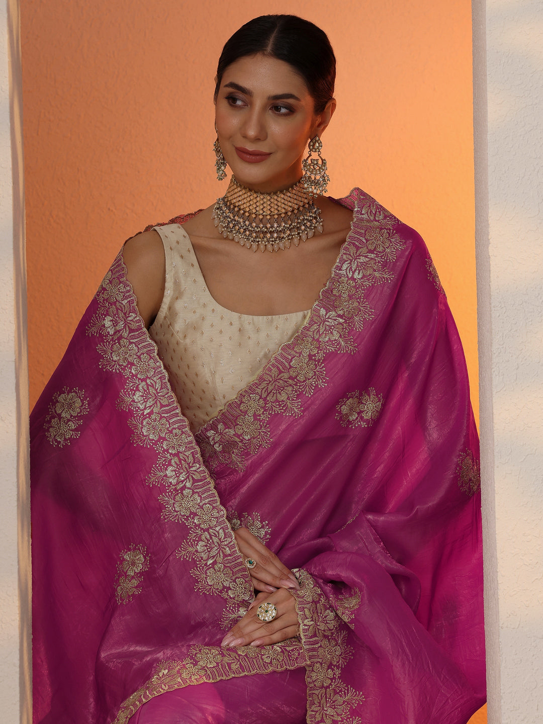 Pink Embroidered Organza Saree With Unstitched Blouse Piece