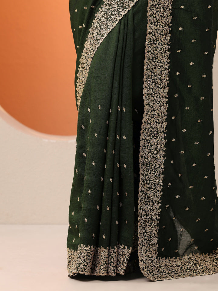Green Embellished Silk Blend Saree With Unstitched Blouse Piece