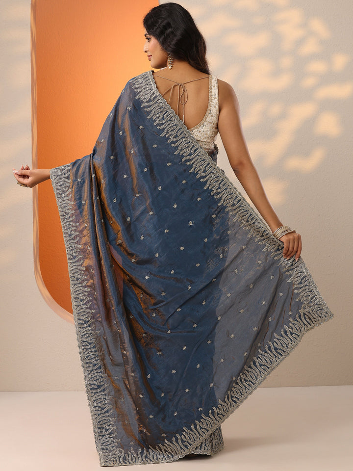 Blue Embellished Organza Saree With Unstitched Blouse Piece