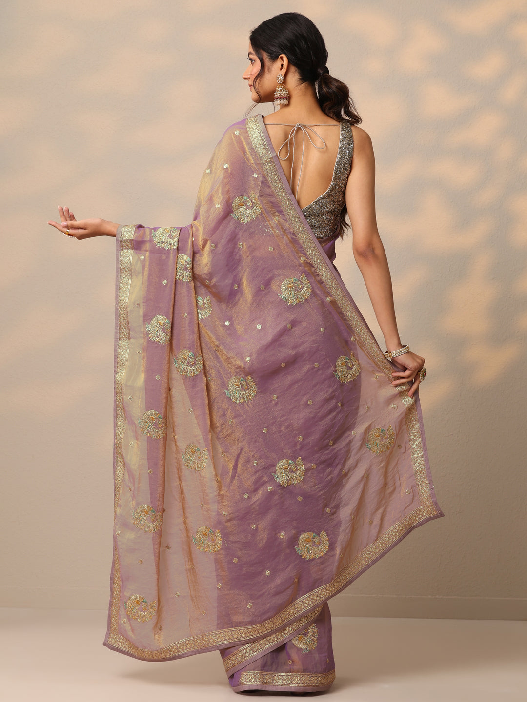 Lavender Embroidered Organza Saree With Unstitched Blouse Piece