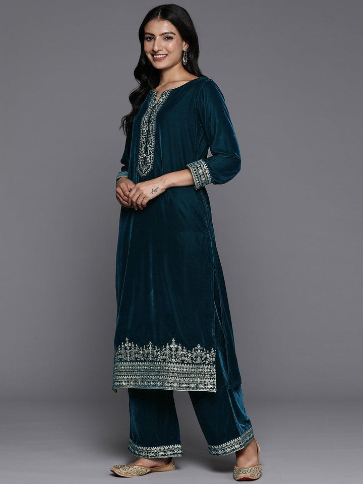 Teal Yoke Design Velvet Straight Suit With Dupatta