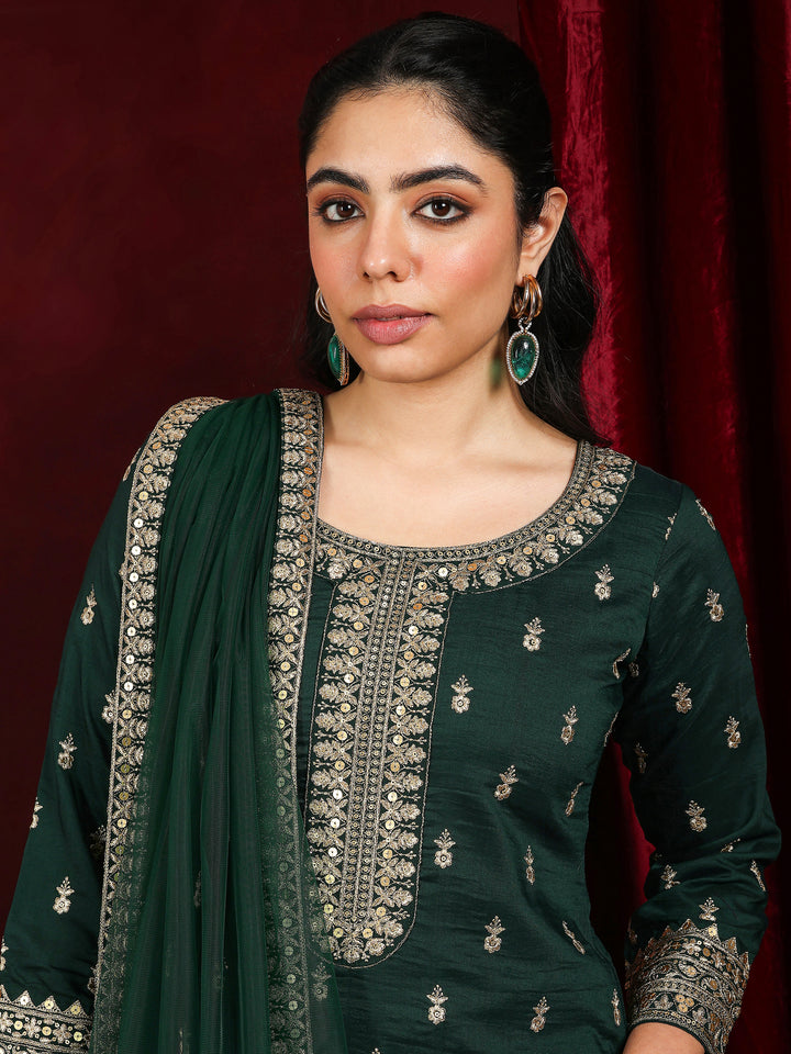 Libas Art Green Embroidered Silk Blend Straight Suit With Dupatta
