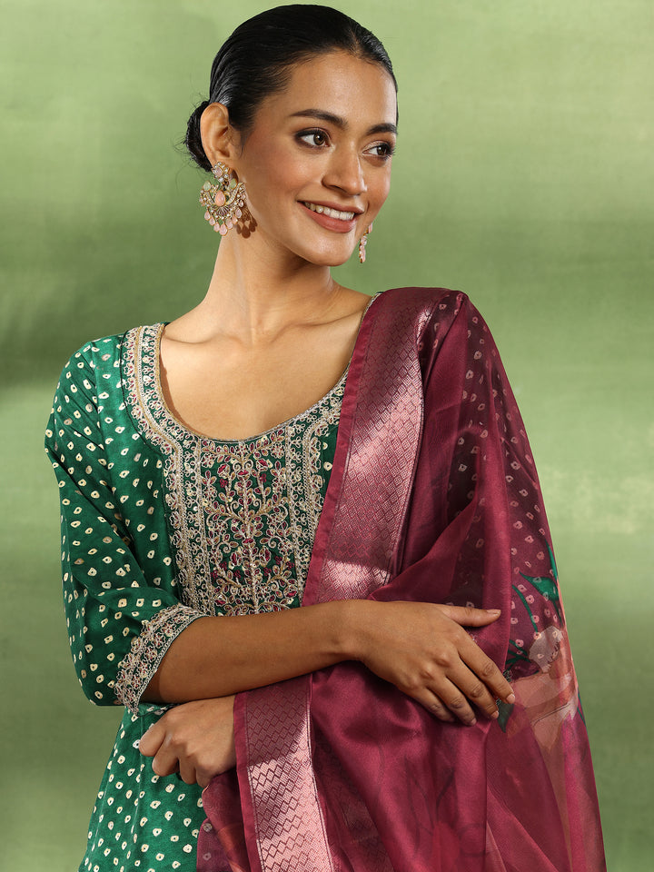 Green Printed Silk Blend Straight Suit With Dupatta