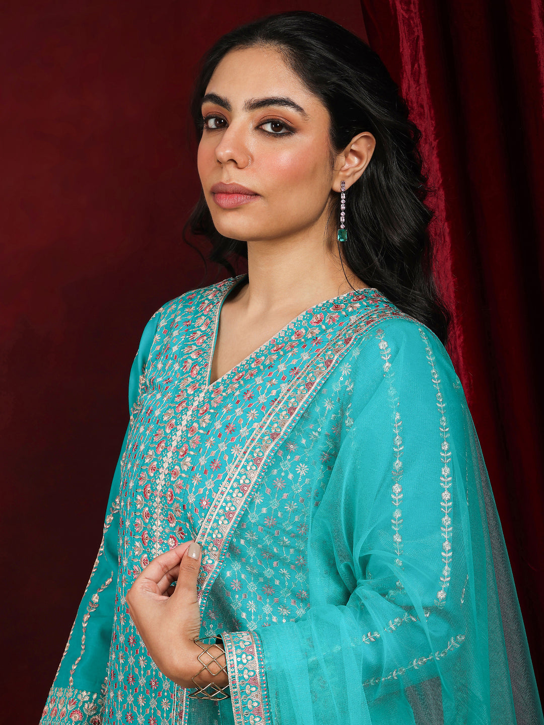 Libas Art Green Embroidered Silk Blend Straight Suit With Dupatta