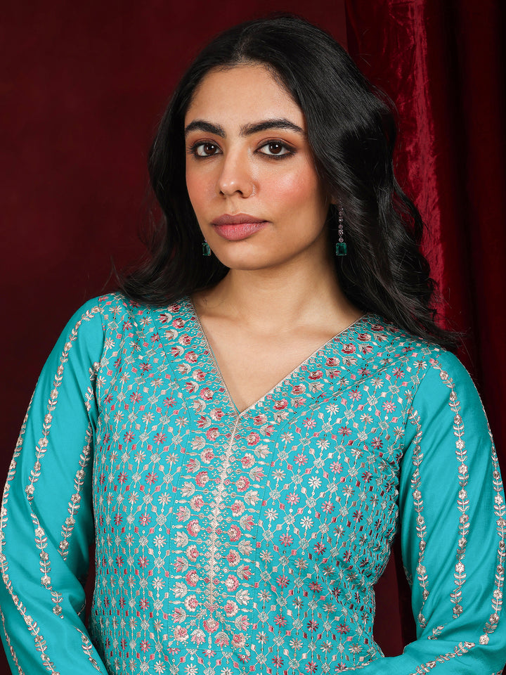 Libas Art Green Embroidered Silk Blend Straight Suit With Dupatta