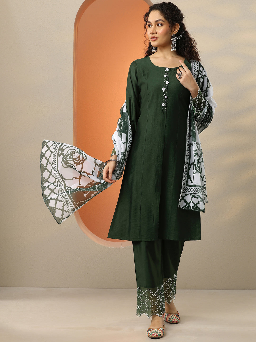 Green Solid Silk Blend Straight Suit With Dupatta