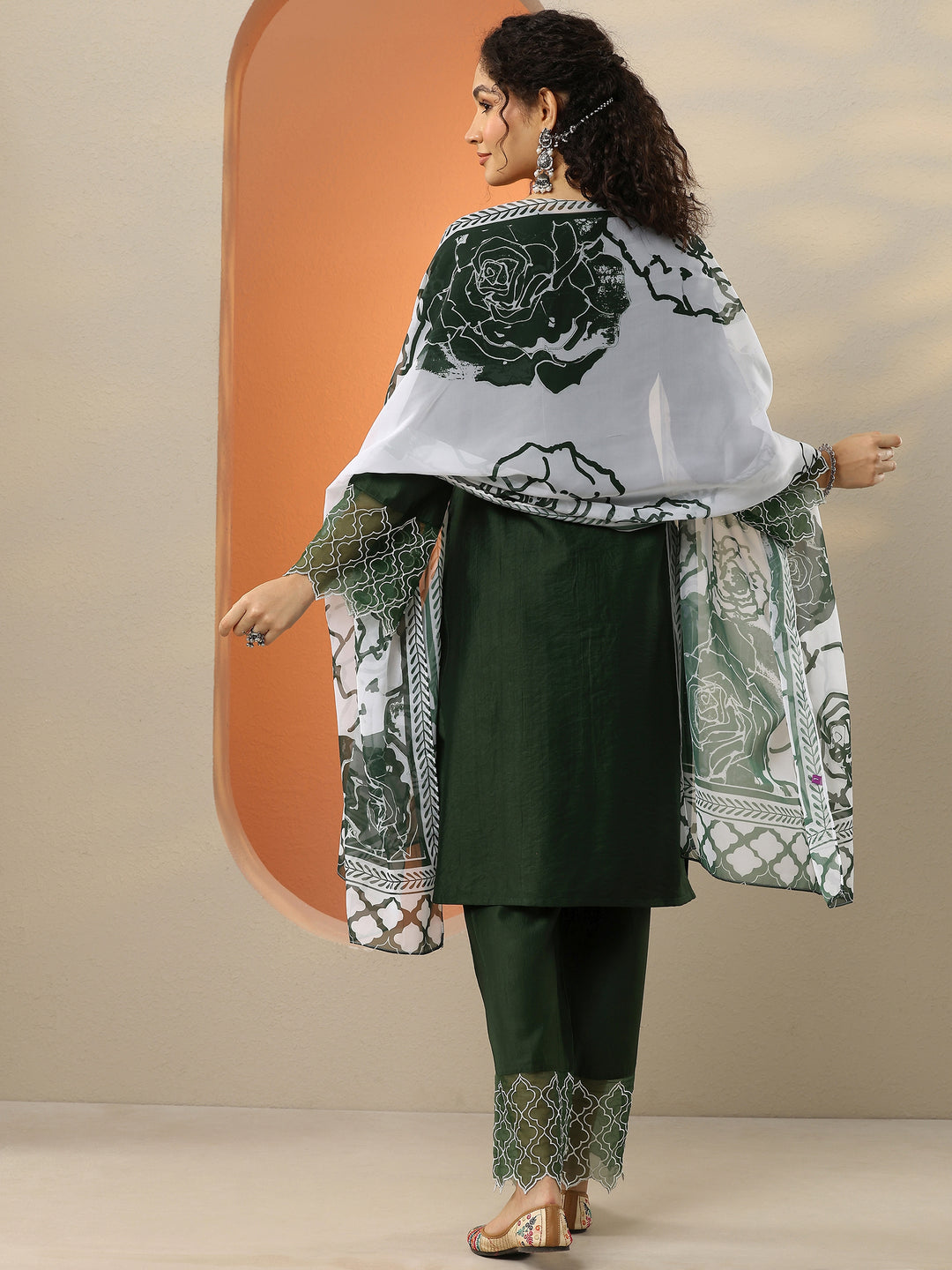 Green Solid Silk Blend Straight Suit With Dupatta