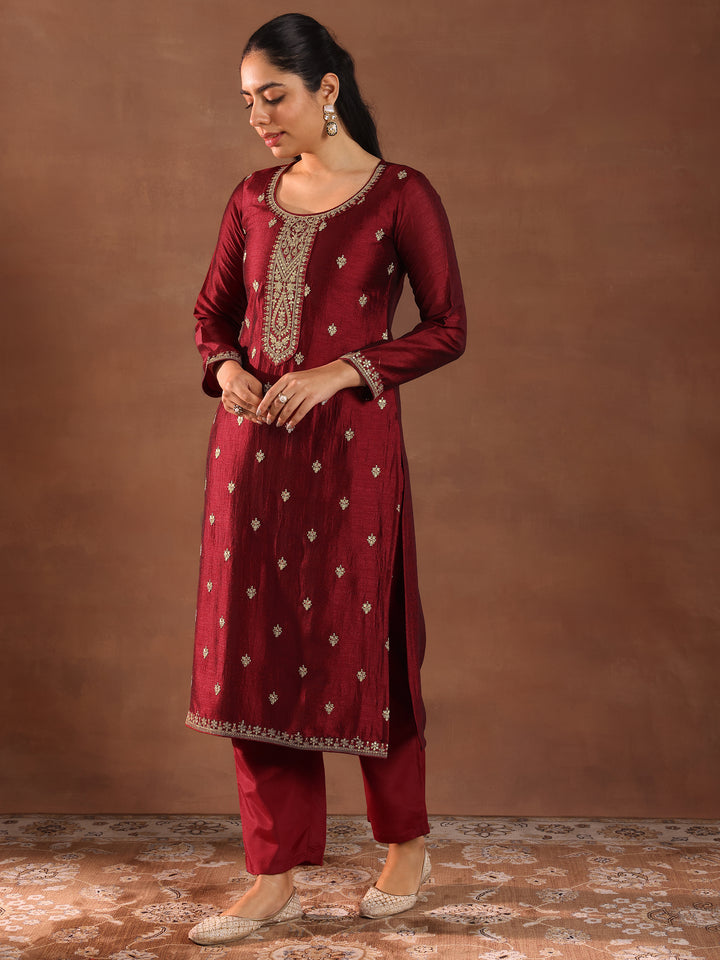 Maroon Embroidered Silk Blend Straight Suit With Dupatta
