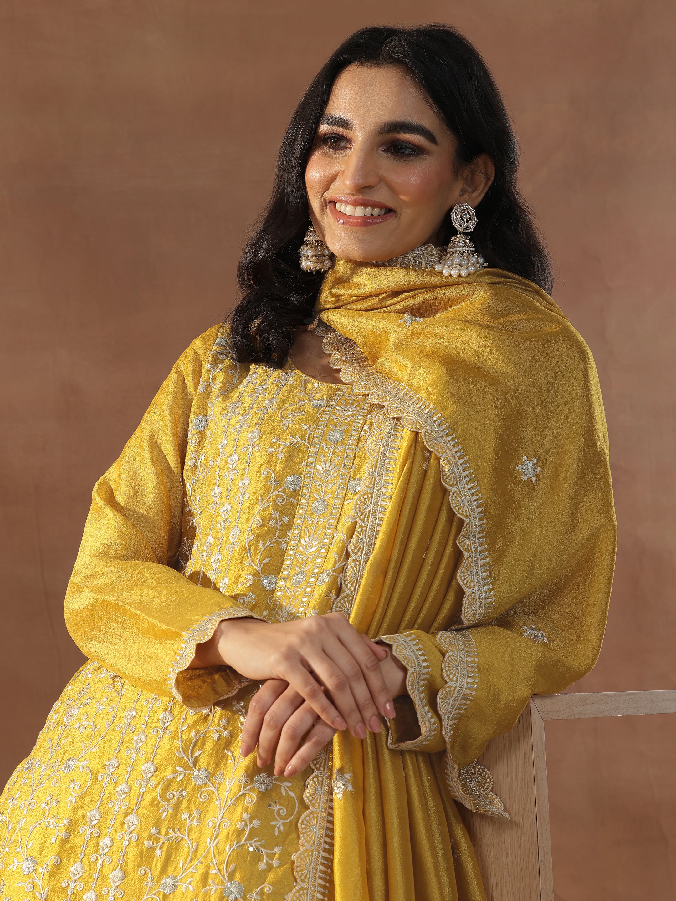 Black Printed Silk Blend Straight Suit Set main image 0