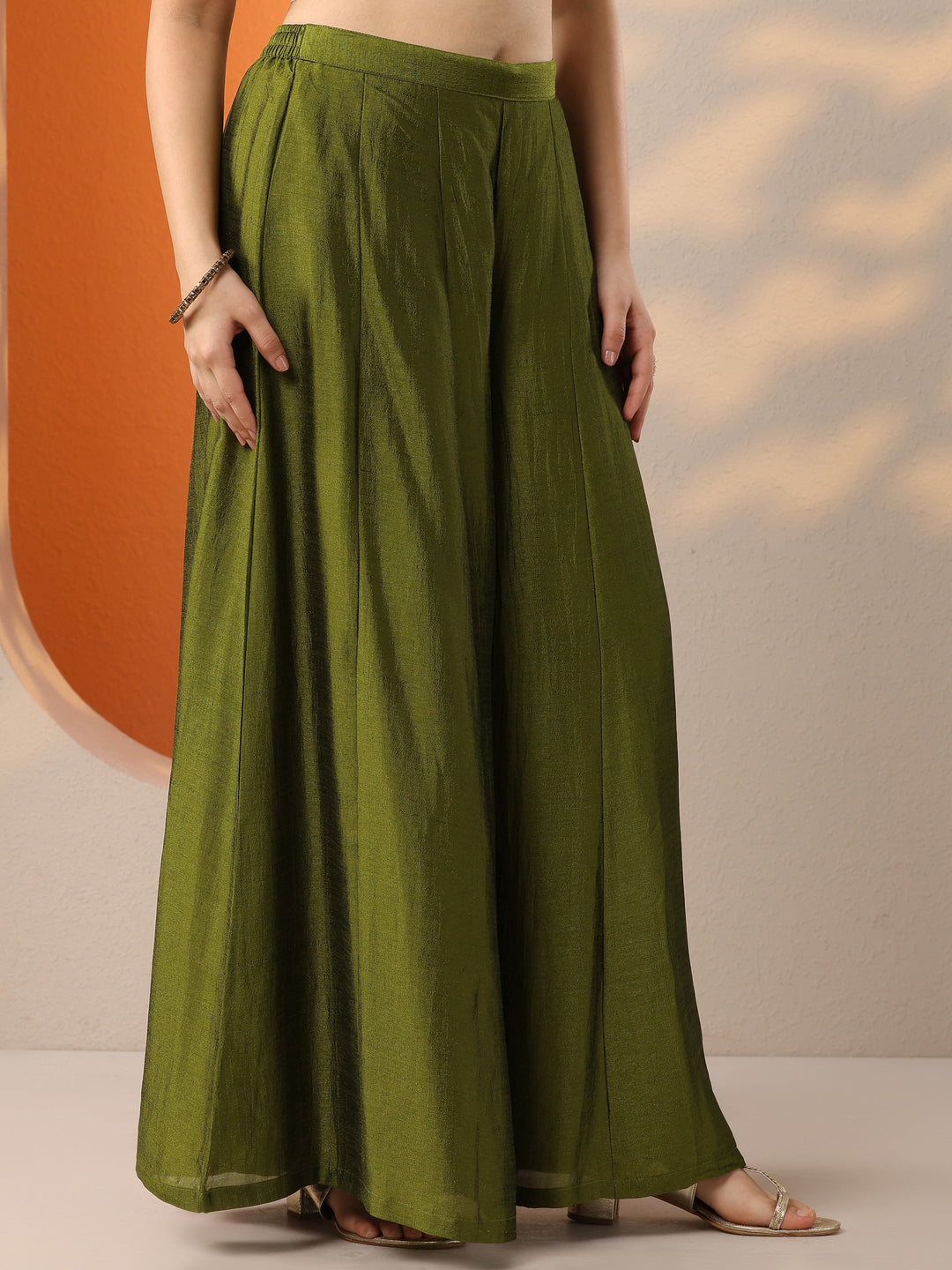 Olive Embroidered Silk Blend Straight Suit Set With Dupatta