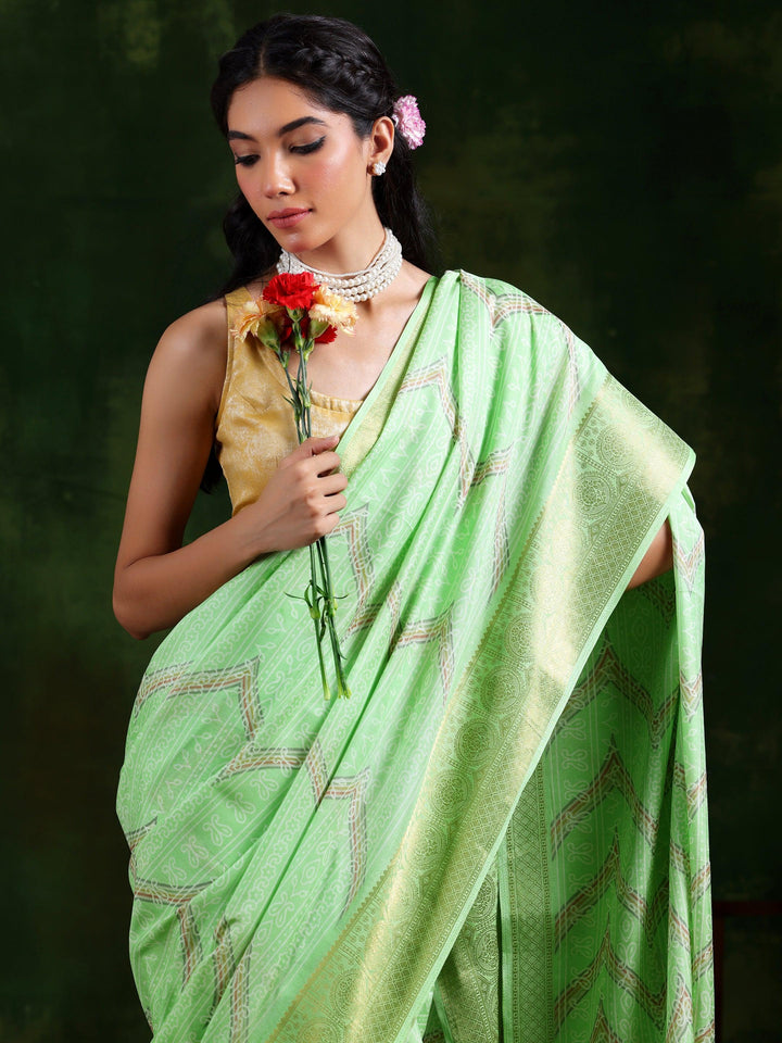 Pista Green Printed Silk Blend Saree With Unstitched Blouse Piece