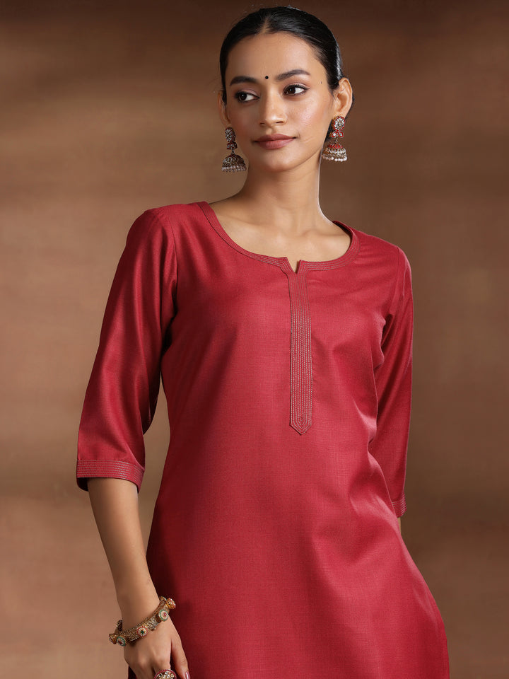 Maroon Solid Cotton Blend Straight Suit With Dupatta