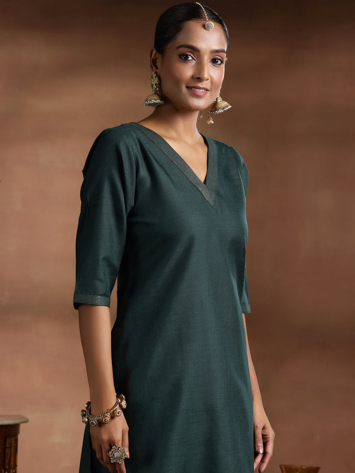 Green Solid Cotton Blend Straight Suit With Dupatta