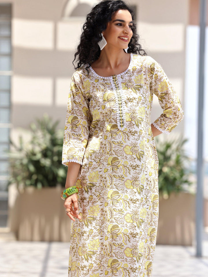 Off white Printed Cotton Straight Suit With Dupatta