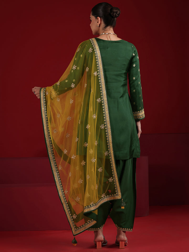 Libas Art Green Embroidered Silk Blend Straight Suit Set With Dupatta