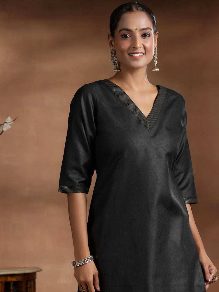 Black Solid Cotton Blend Straight Suit With Dupatta