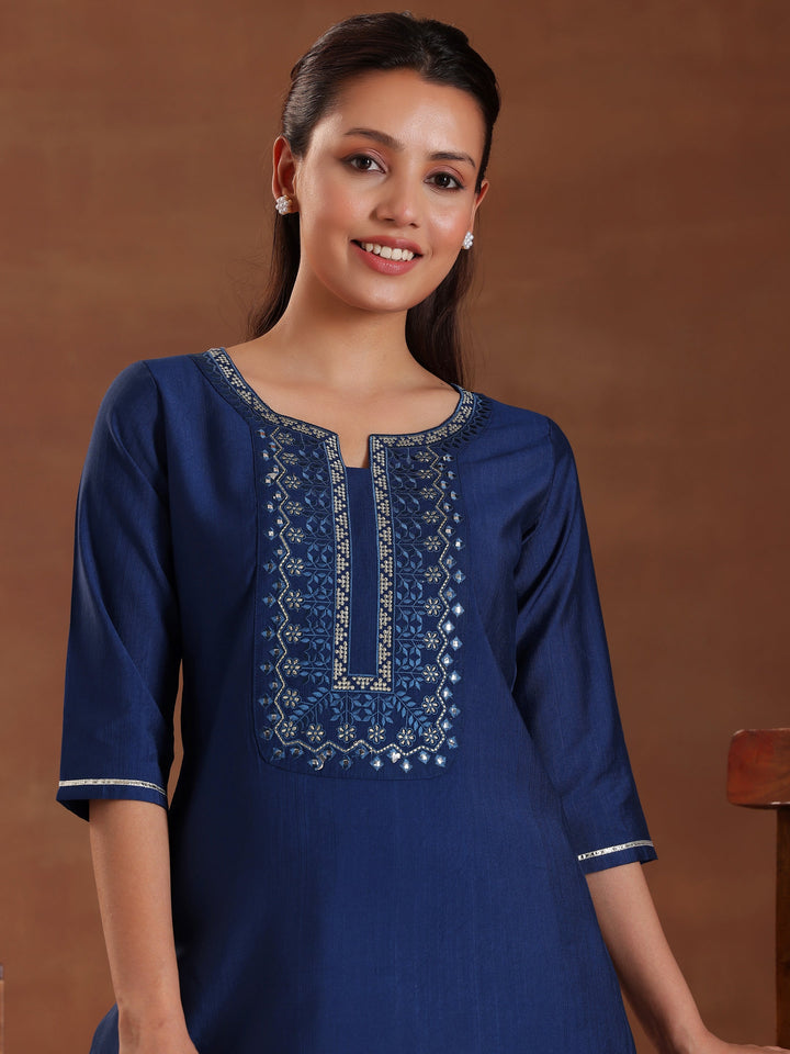 Blue Embroidered Silk Blend Straight Kurti