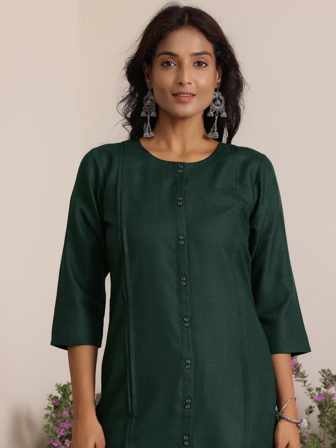 Green Solid Cotton Blend Straight Kurta