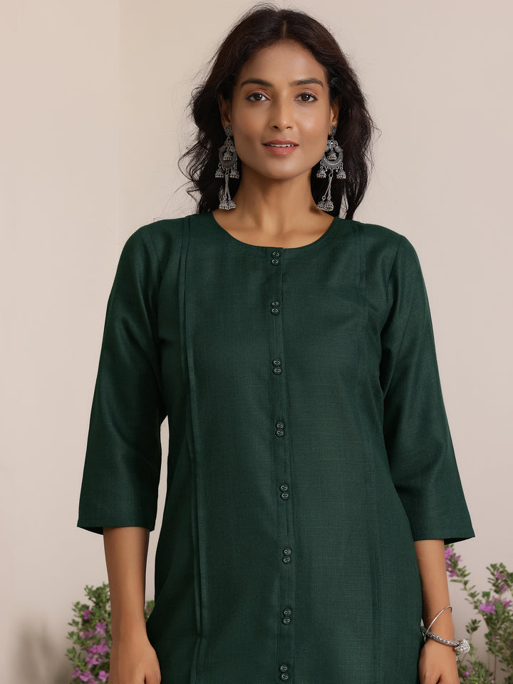 Green Solid Cotton Blend Straight Kurta