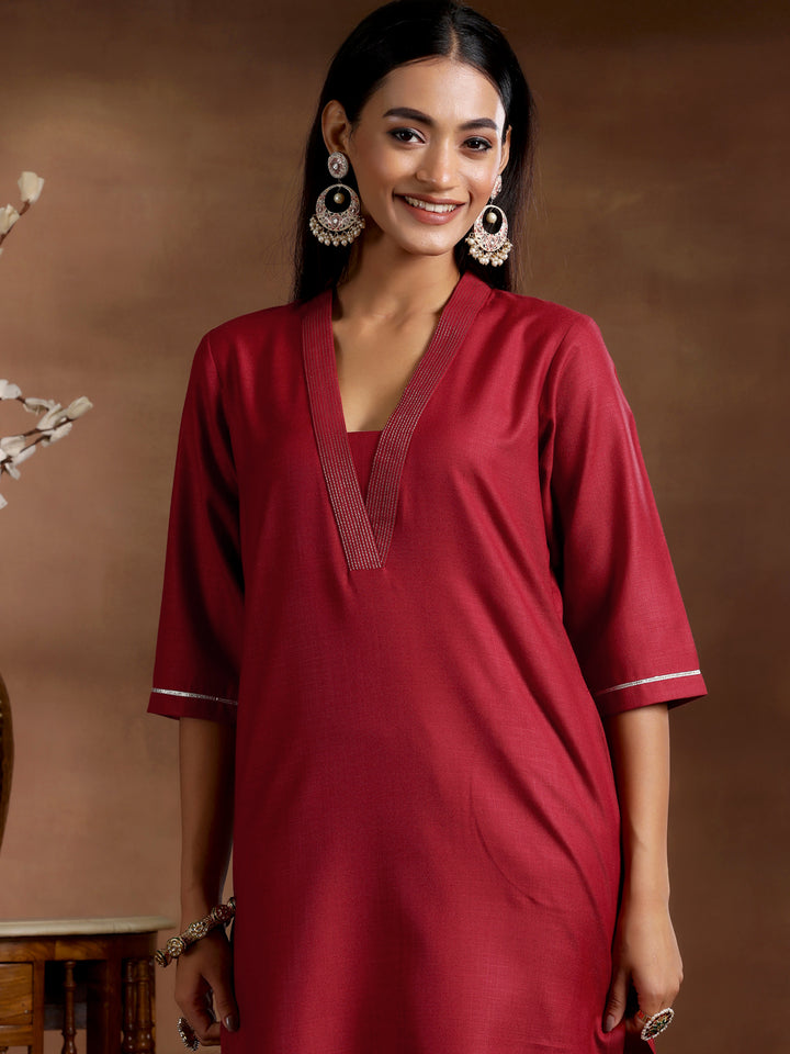Maroon Solid Cotton Blend Straight Suit With Dupatta