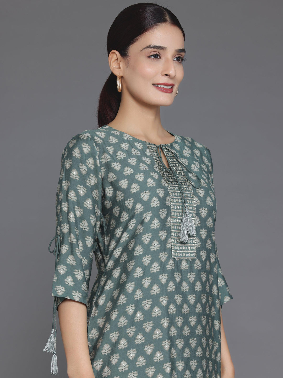 Green Printed Silk Blend Straight Kurta Set