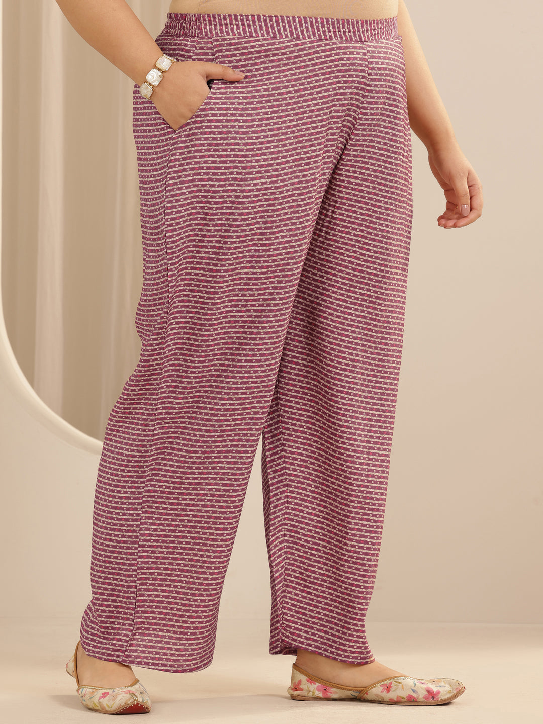 Plus Size Mauve Printed Silk blend Straight Suit Set With Dupatta