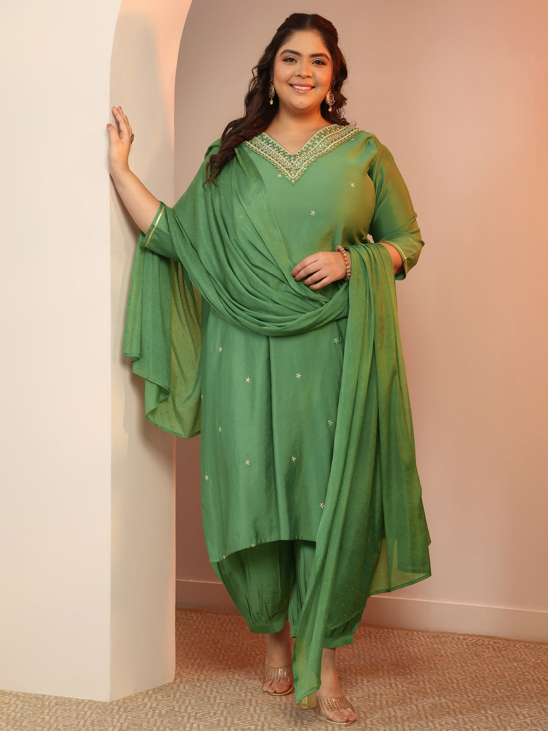 Plus Size Green Embroidered Silk Blend Straight Suit Set With Dupatta