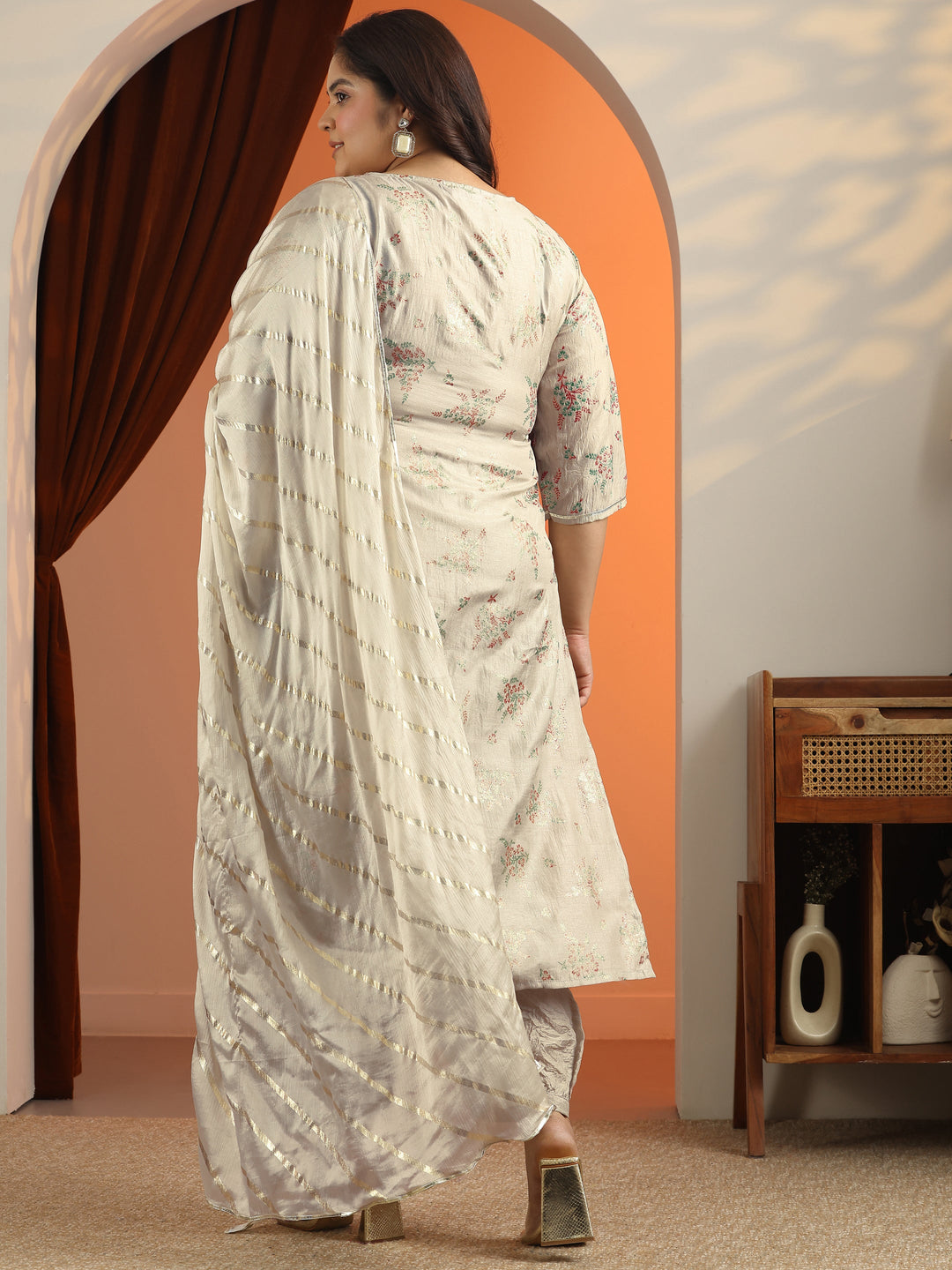 Plus Size Grey Floral Printed Silk blend Straight Suit Set With Dupatta