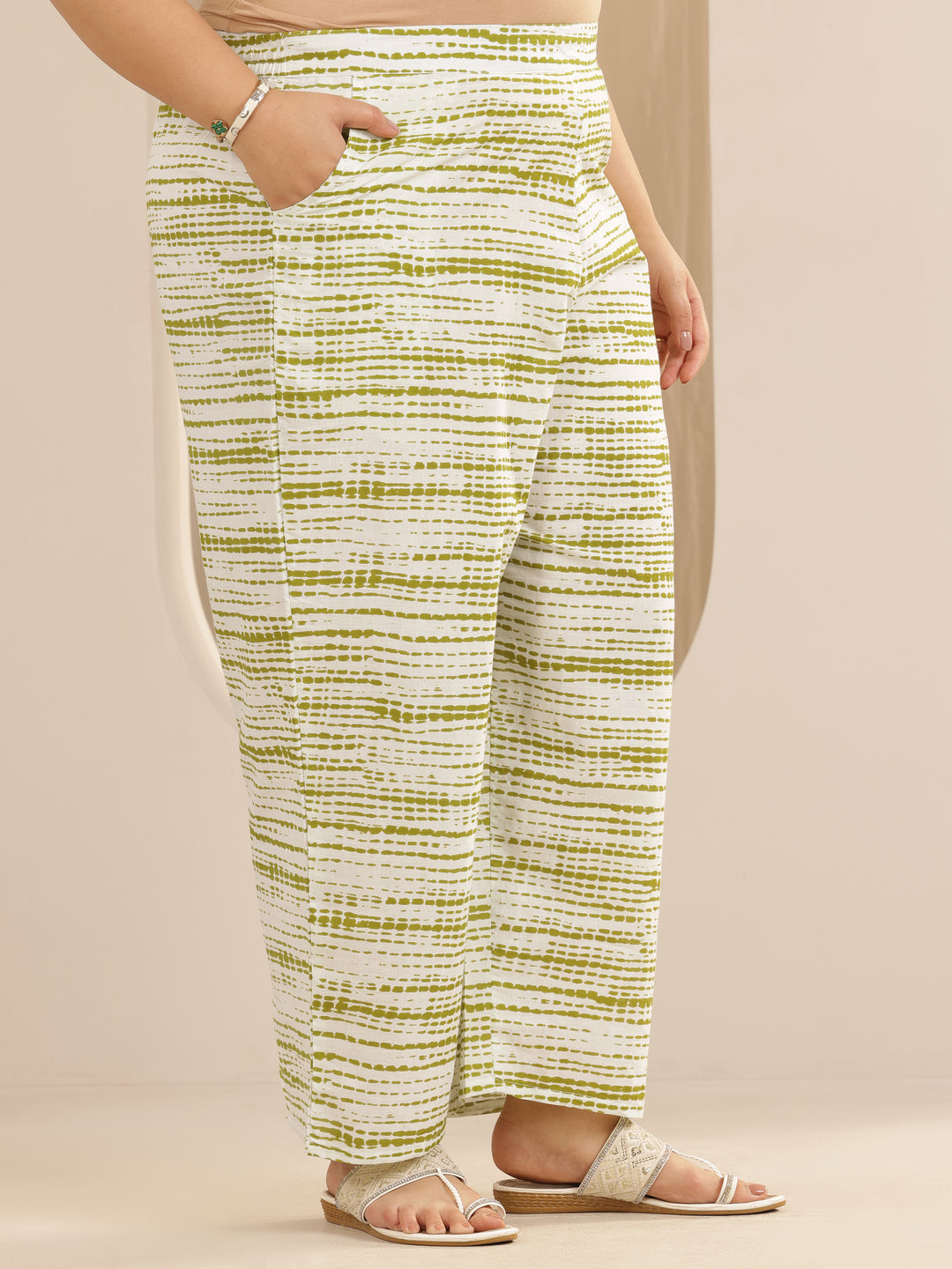 Plus Size Green Printed Cotton Straight Suit Set With Dupatta