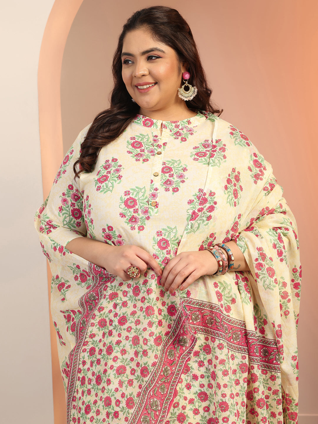 Plus Size Off white Floral Printed Cotton Straight Suit Set With Dupatta