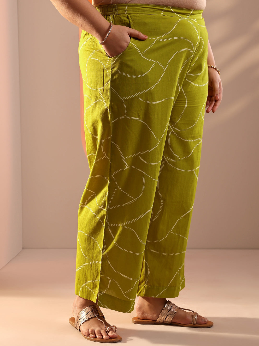 Plus Size Green Printed Cotton Straight Suit Set With Dupatta