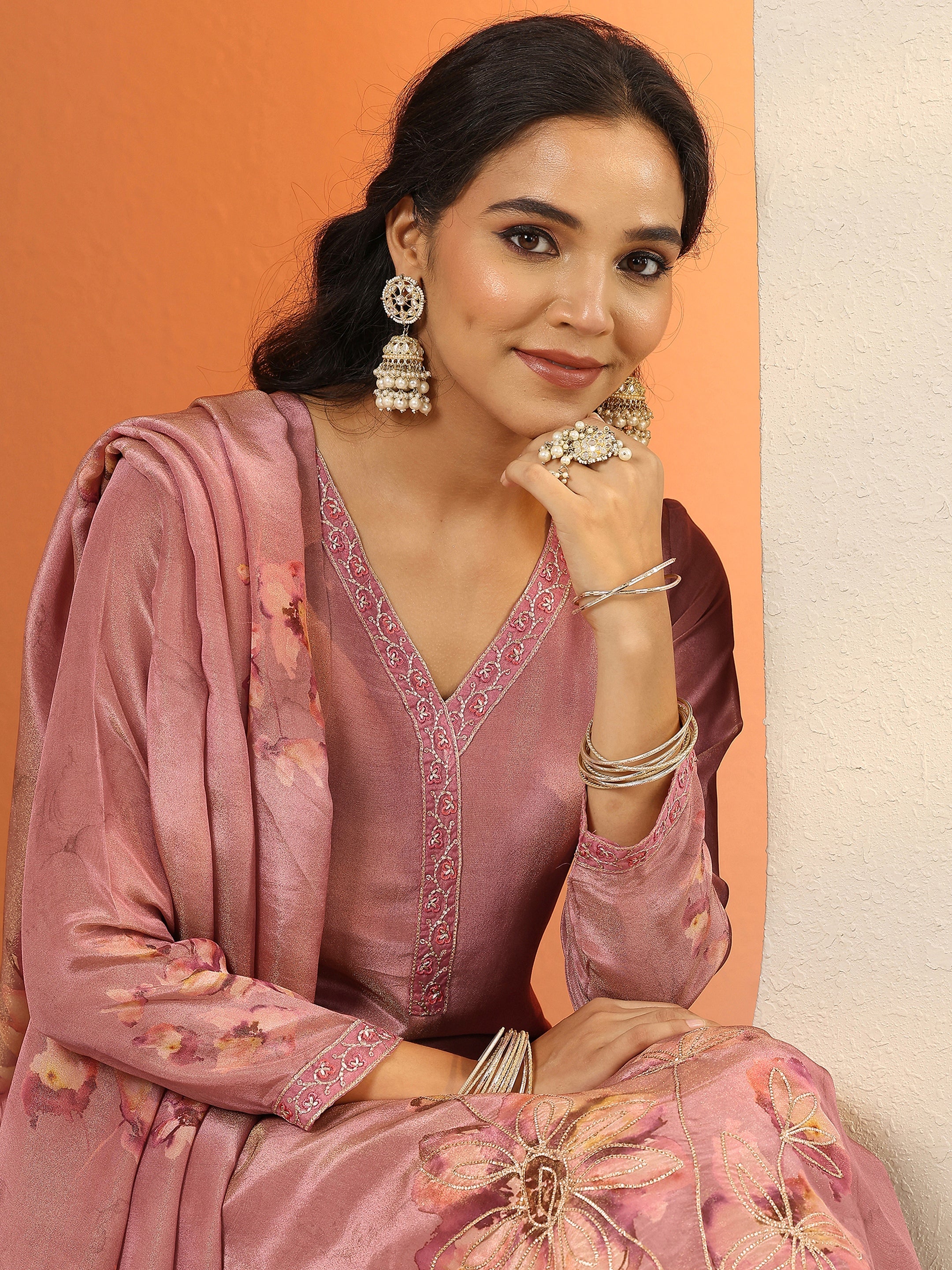 Black Printed Silk Blend Straight Suit Set main image 0