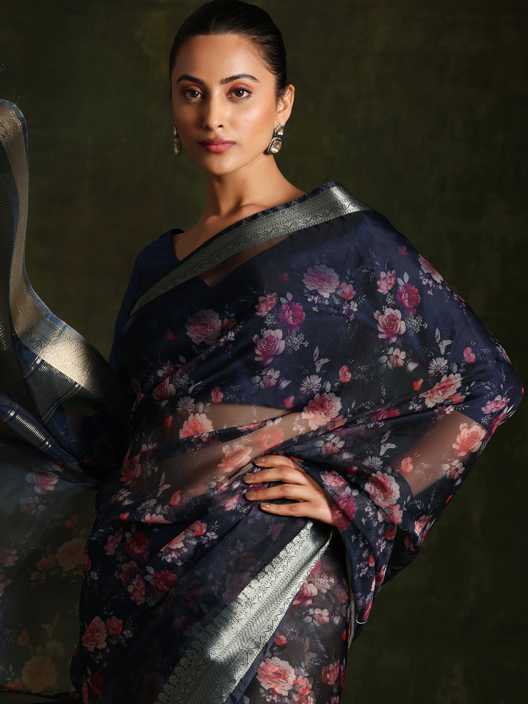 Blue Printed Organza Saree With Unstitched Blouse Piece