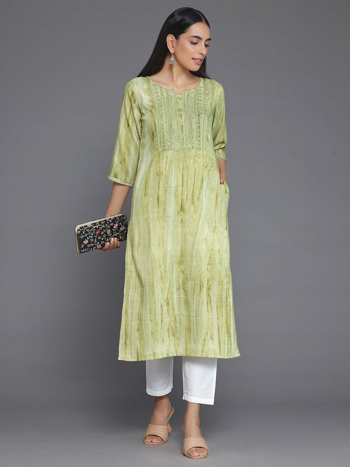 Green Yoke Design Cotton Straight Kurta