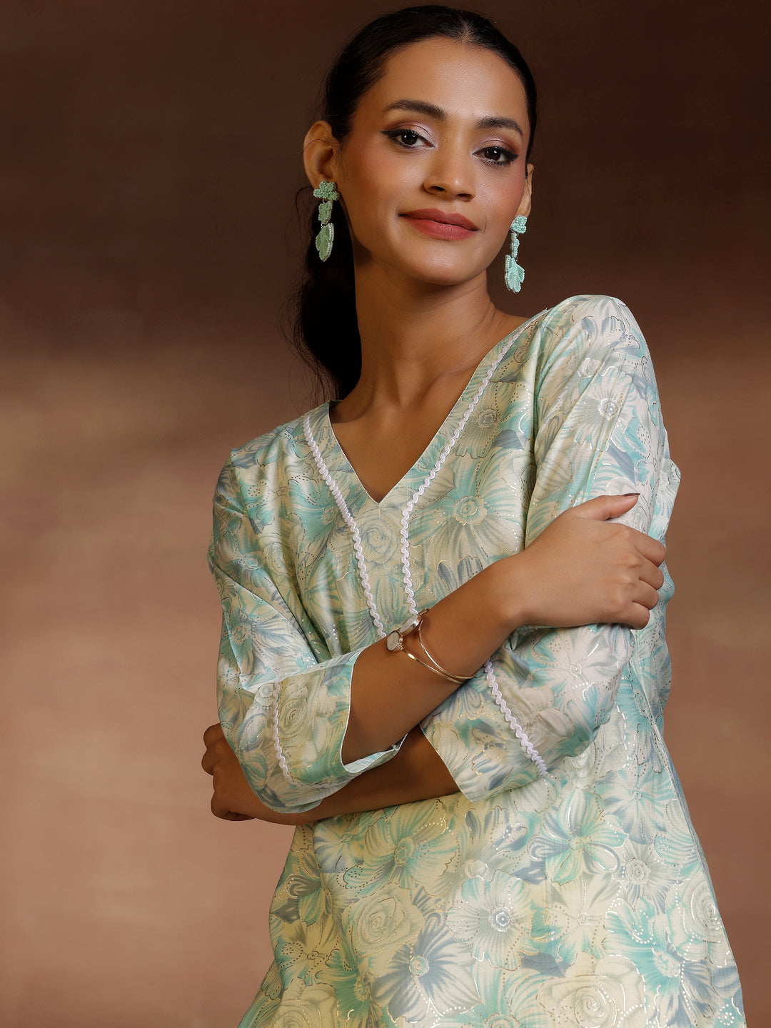 Green Printed Silk Blend Straight Kurti