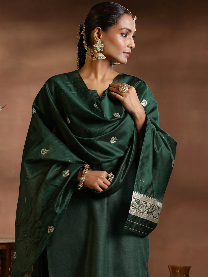 Green Solid Cotton Blend Straight Suit With Dupatta