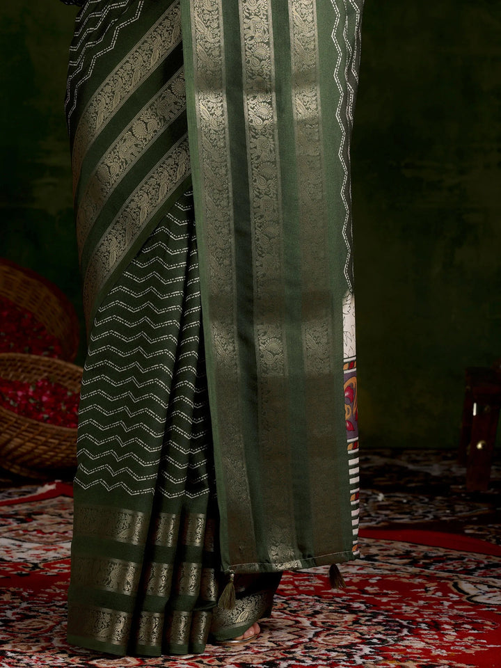 Olive Printed Silk Blend Saree With Unstitched Blouse Piece