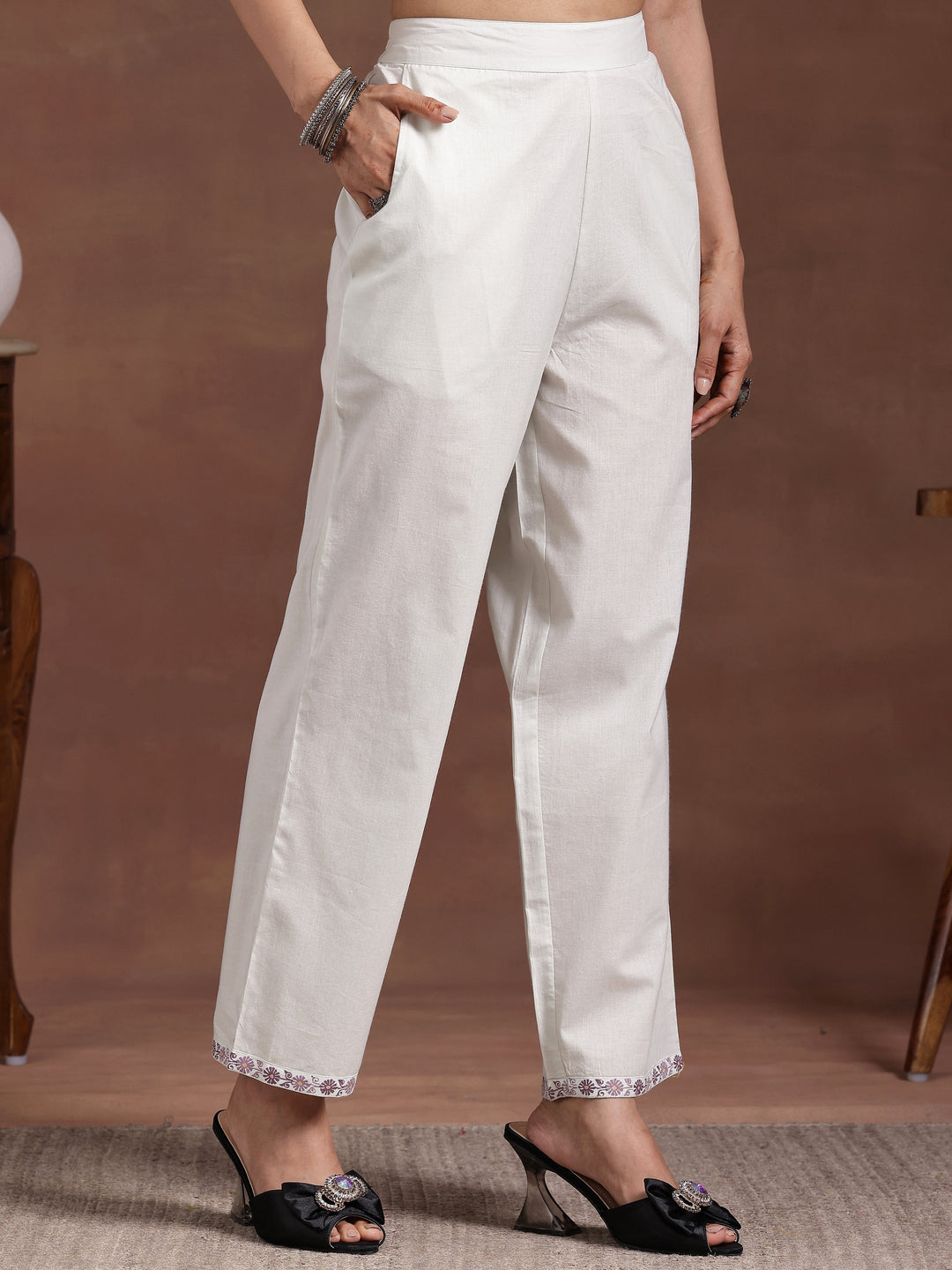 Off white Printed Cotton Straight Suit With Dupatta