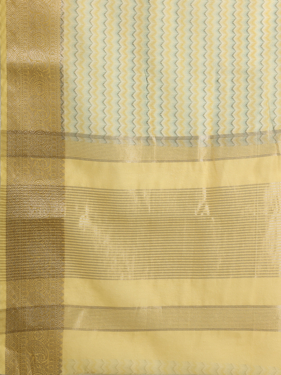 Yellow Printed Silk Blend Saree With Unstitched Blouse Piece