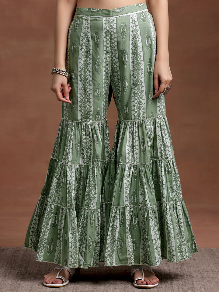 Green Yoke Design Cotton Straight Suit With Dupatta