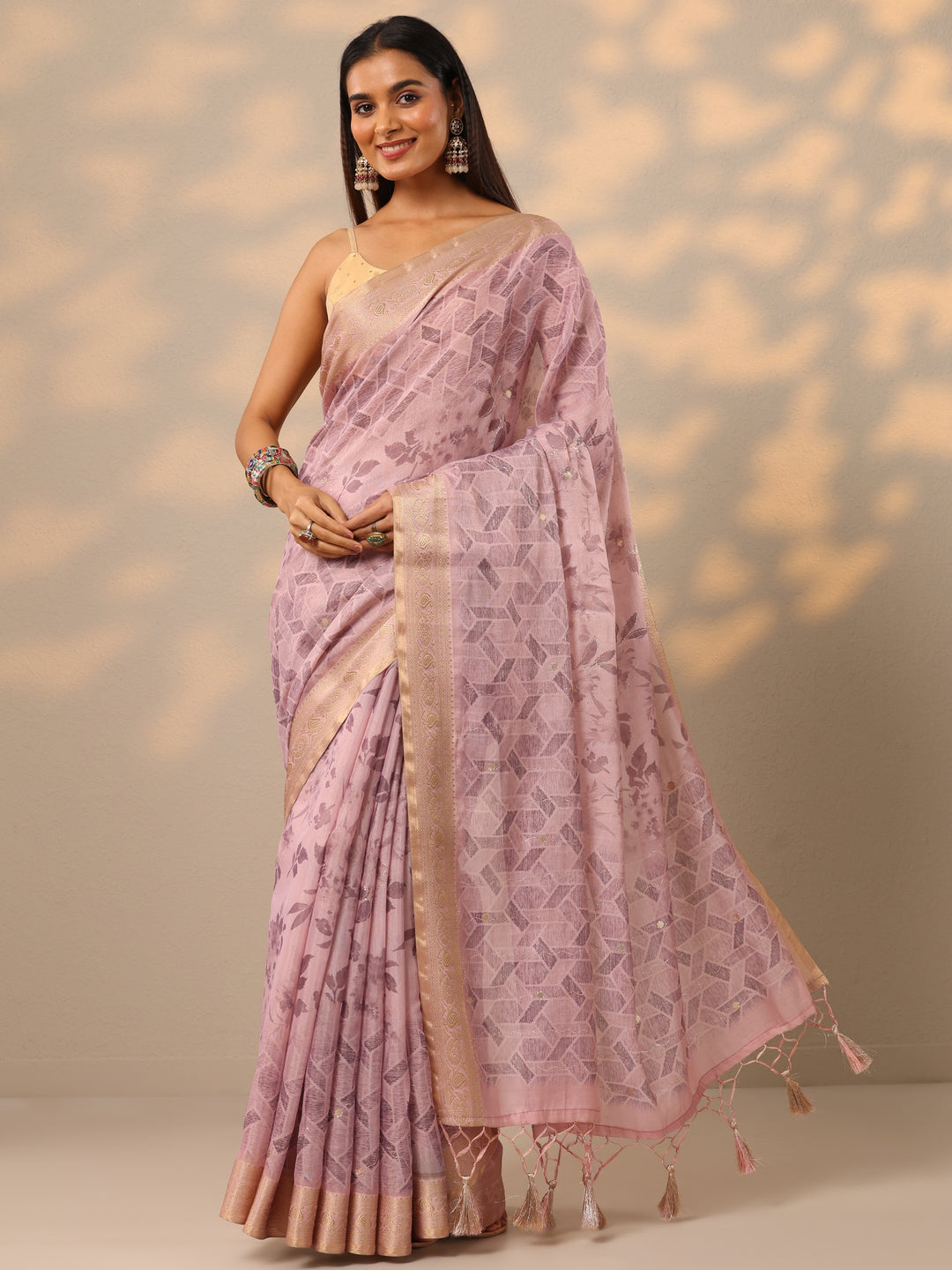 Mauve Printed Silk blend Saree With Unstitched Blouse Piece