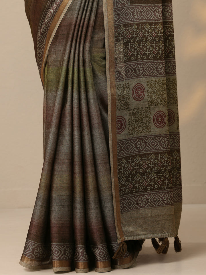 Green Printed Silk Blend Saree With Unstitched Blouse Piece