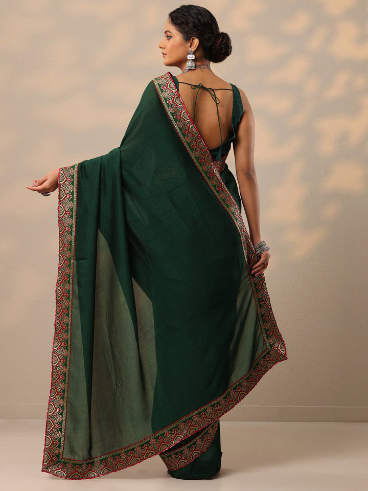 Green Solid Silk Blend Saree With Unstitched Blouse Piece