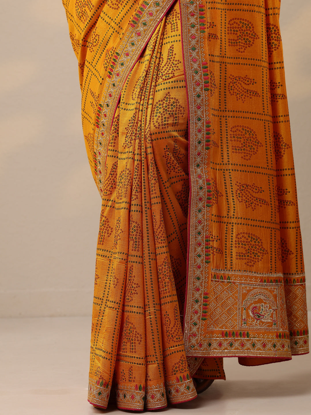 Mustard Bandhani Printed Silk Blend Sarees With Unstitched Blouse Piece