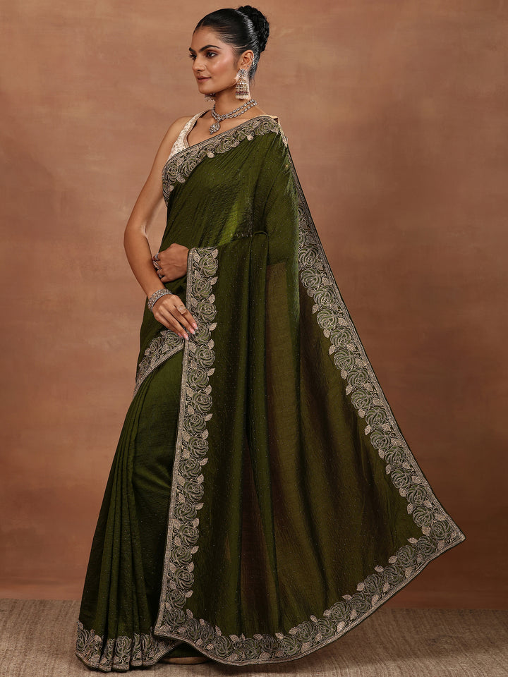Green Embellished Silk Blend Sarees With Unstitched Blouse Piece