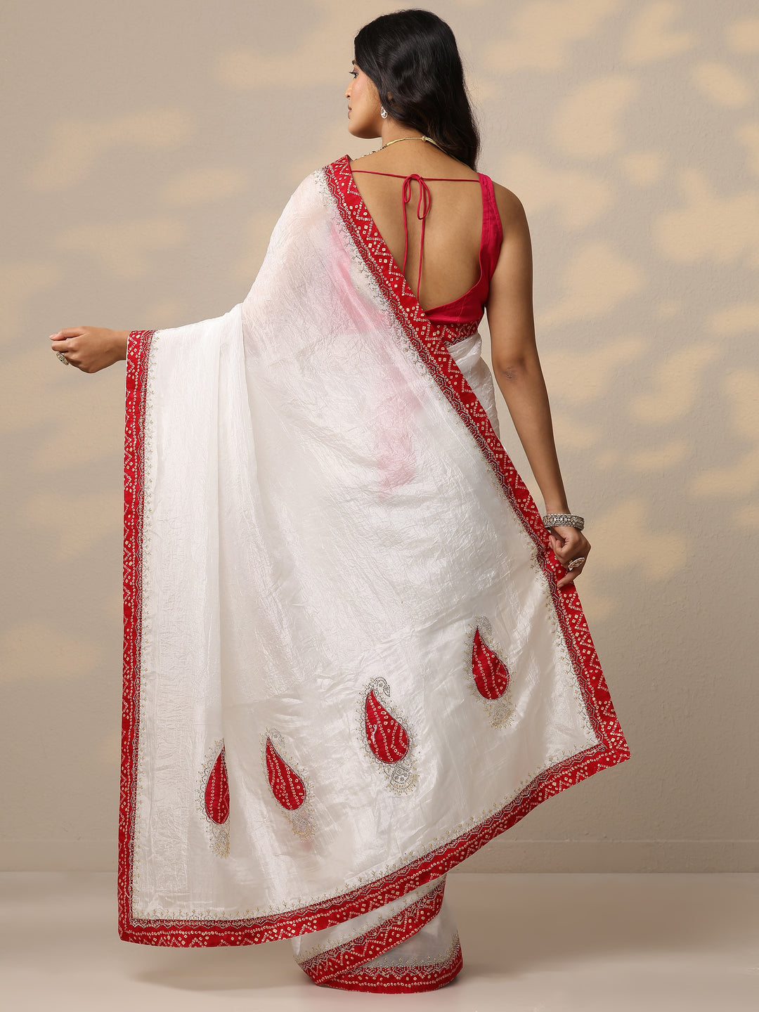 Cream Embellished Organza Sarees With Unstitched Blouse Piece