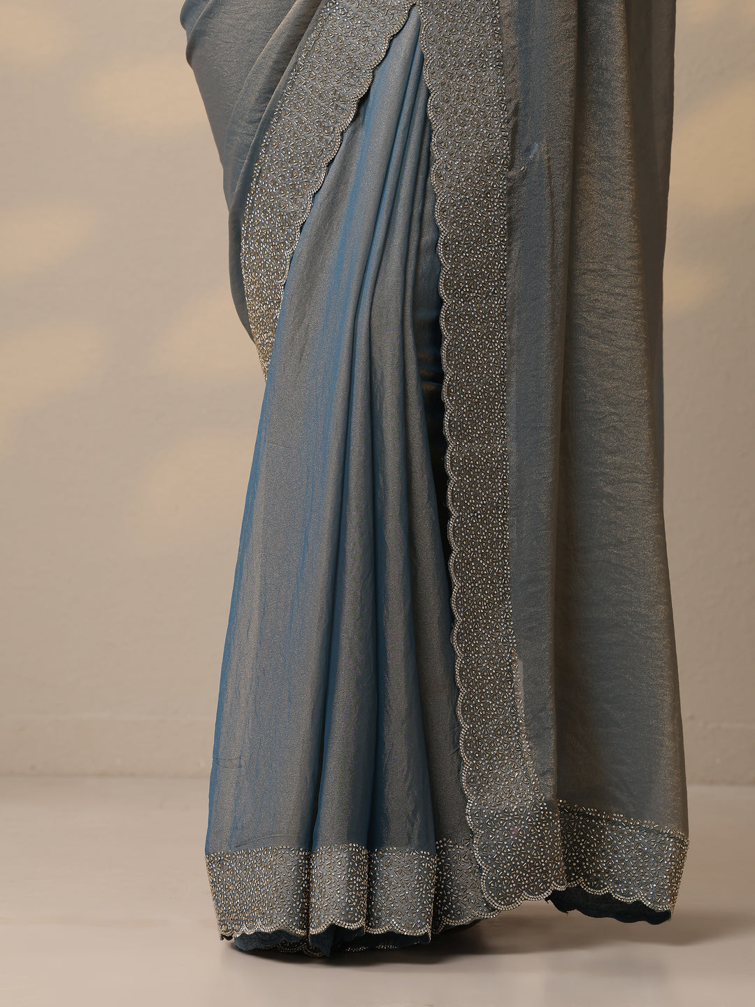 Blue Embellished Organza Sarees With Unstitched Blouse Piece